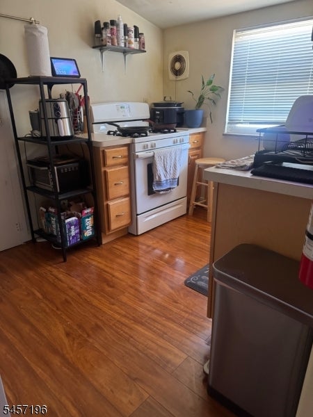 682 Allwood Rd 2