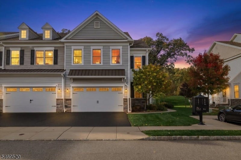 22 Aspen Dr