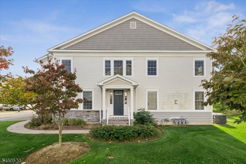 22 Aspen Dr
