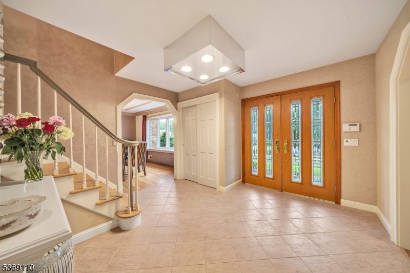 20 Breton Dr