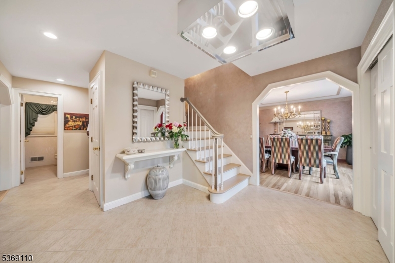 20 Breton Dr