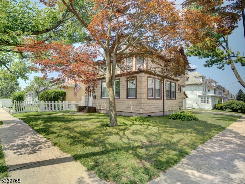 138 Palisade Ave
