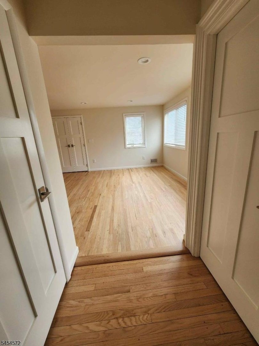 676 Bloomfield Ave 2