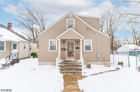 909 Seymour Ave Linden City NJ 07036