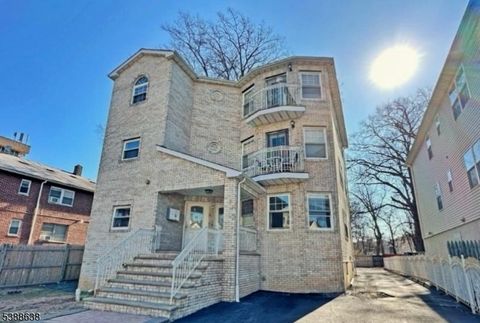Photo of 98 S Burnett St, East Orange, NJ 07018 (MLS # 3990410)