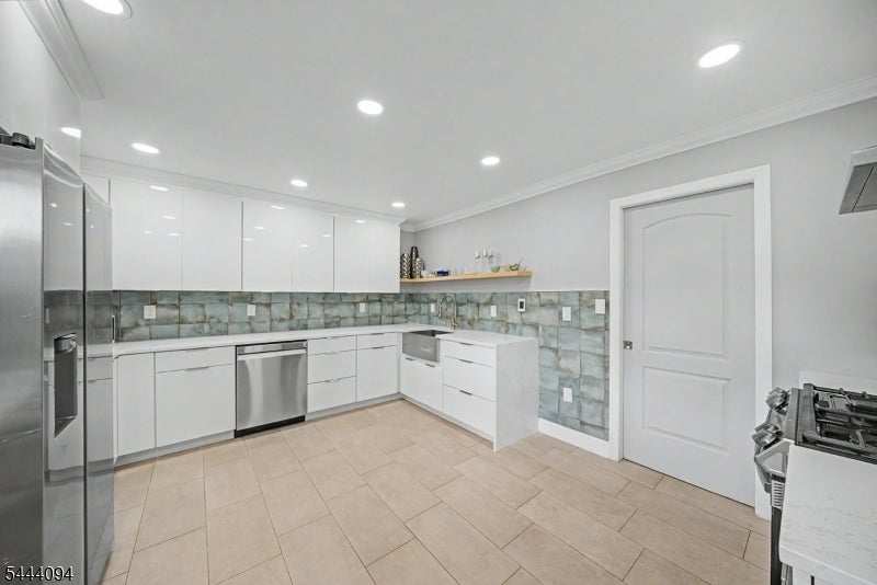 45 Leonard Ter