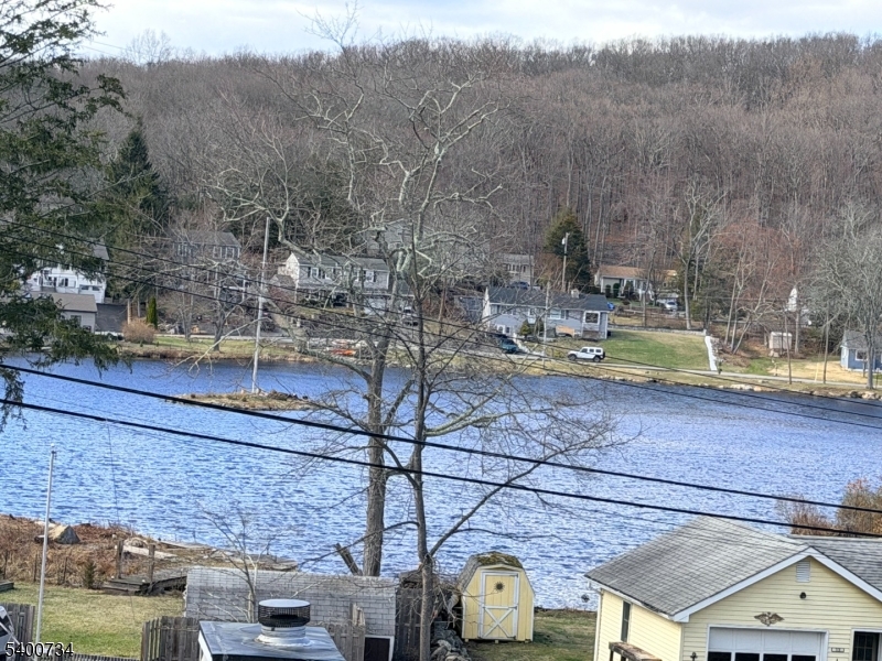 541 Green Pond Rd