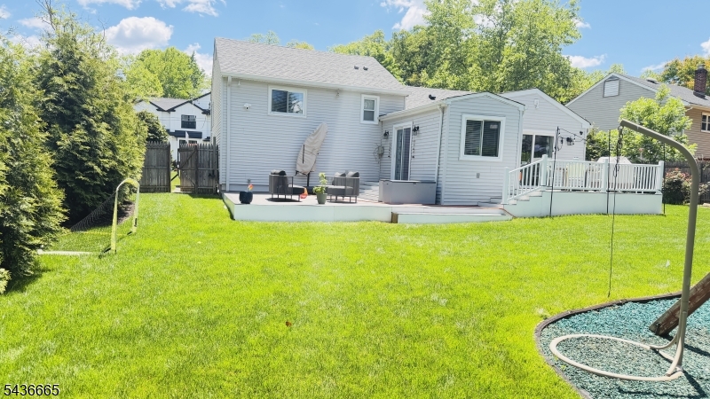 5 Riker Hill Rd