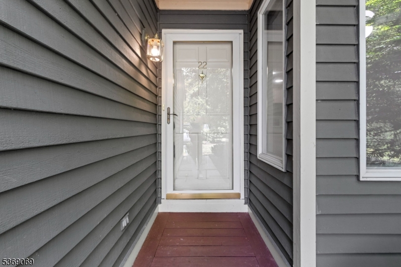 22 Mission Hills Road
