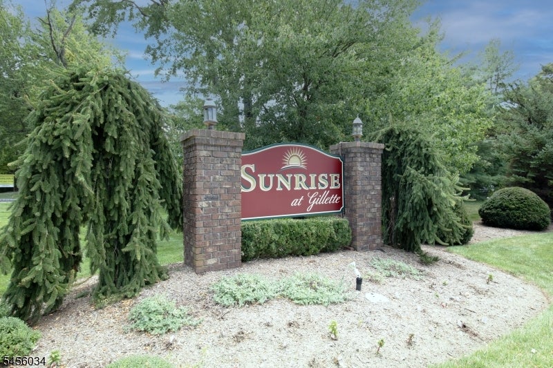 129 Sunrise Dr