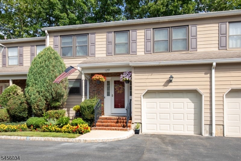 129 Sunrise Dr