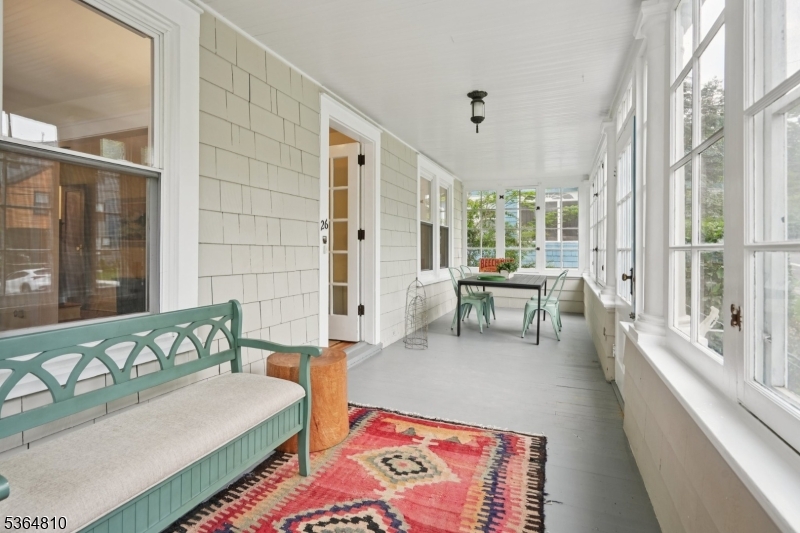 26 Saint Lawrence Ave
