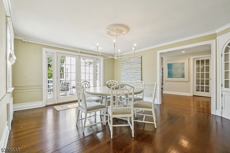 27 Beekman Rd