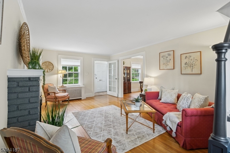 738 Ridgewood Rd