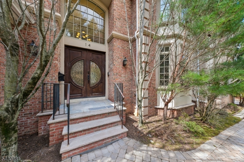 14 OShaughnessy Lane