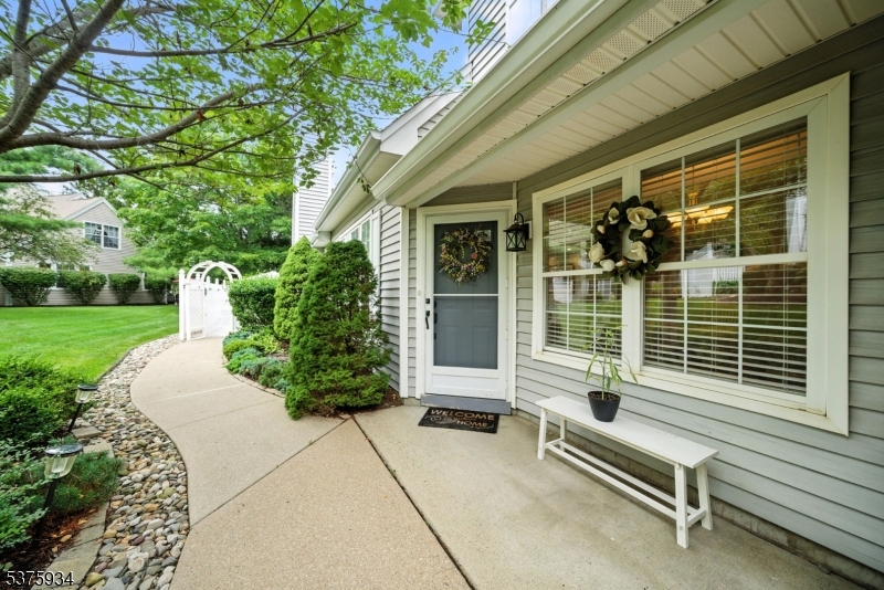 3 Evergreen Way