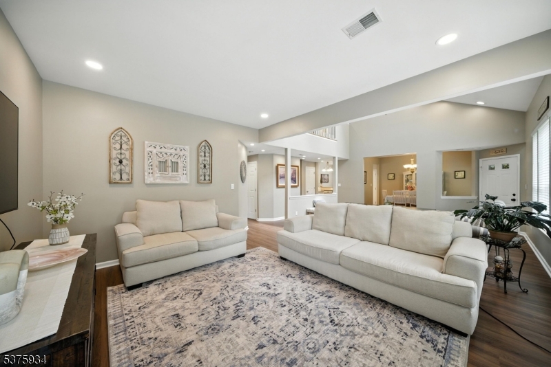 3 Evergreen Way