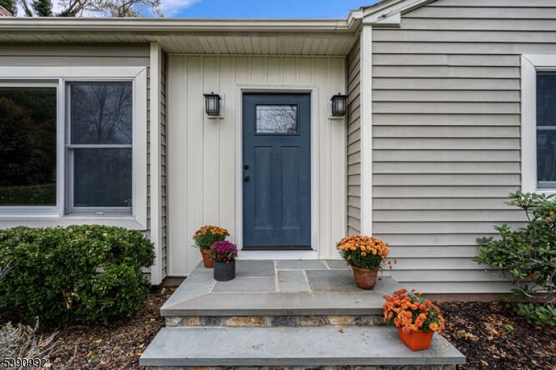 17 Windy Hill Rd
