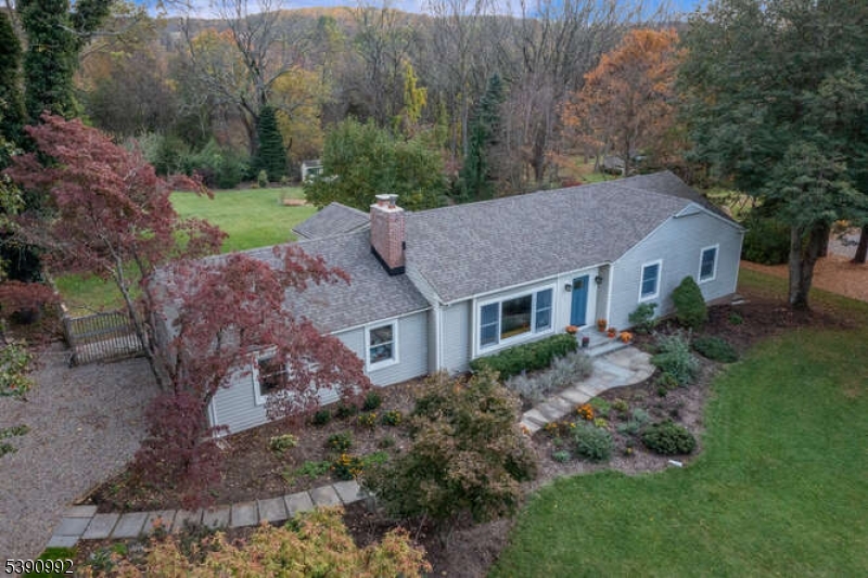 17 Windy Hill Rd