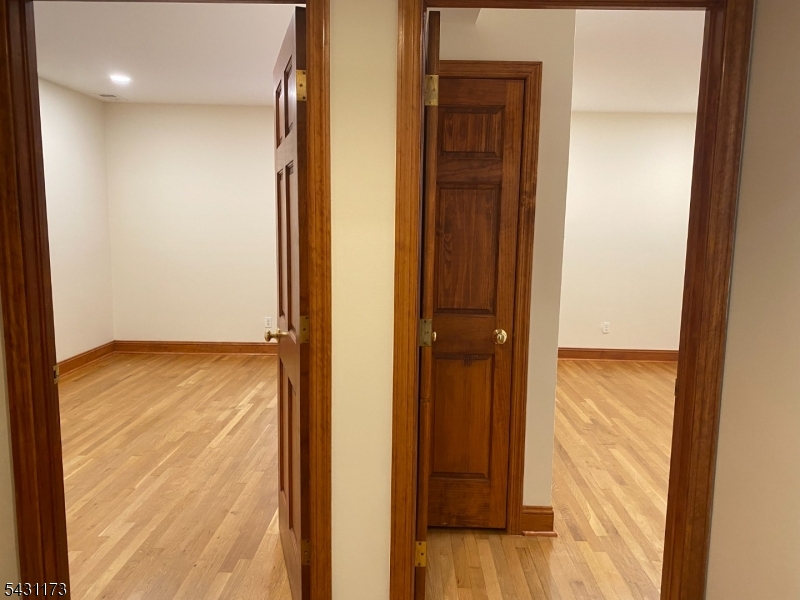 4 Hamilton Ave 1