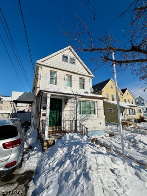 117 Court Ave Lyndhurst Twp. NJ 07071