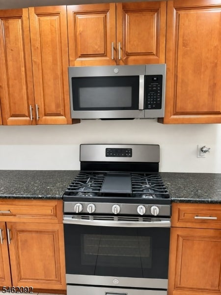 114-116 Washington Ave 9