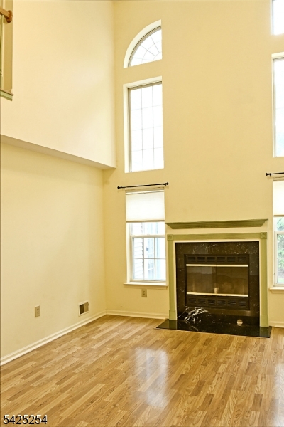 61 Washington Ct