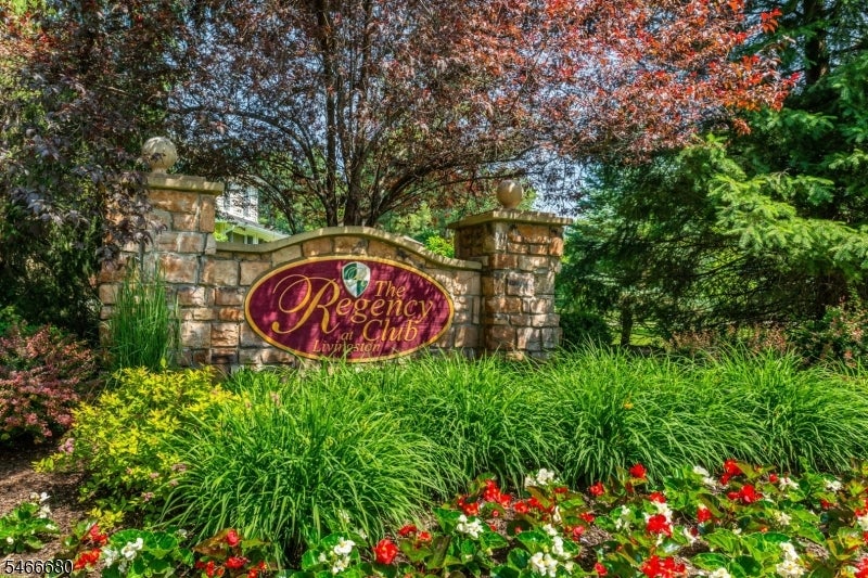 204 Edmonton Ct