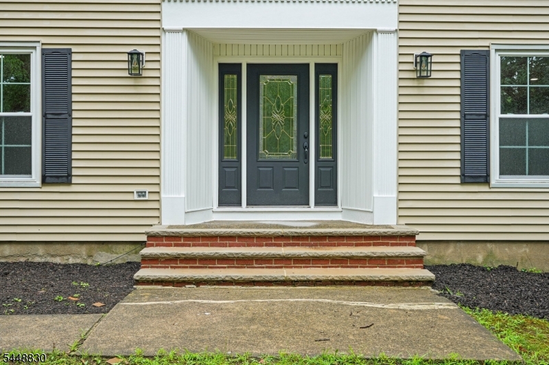 12 Apache Rd
