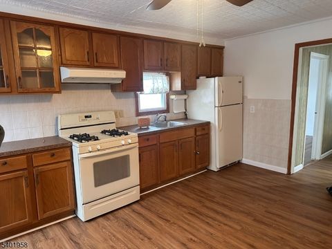 986 Madison Ave Paterson City NJ 07501