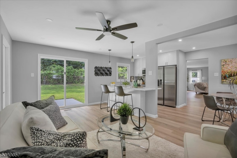 29 Evergreen Dr