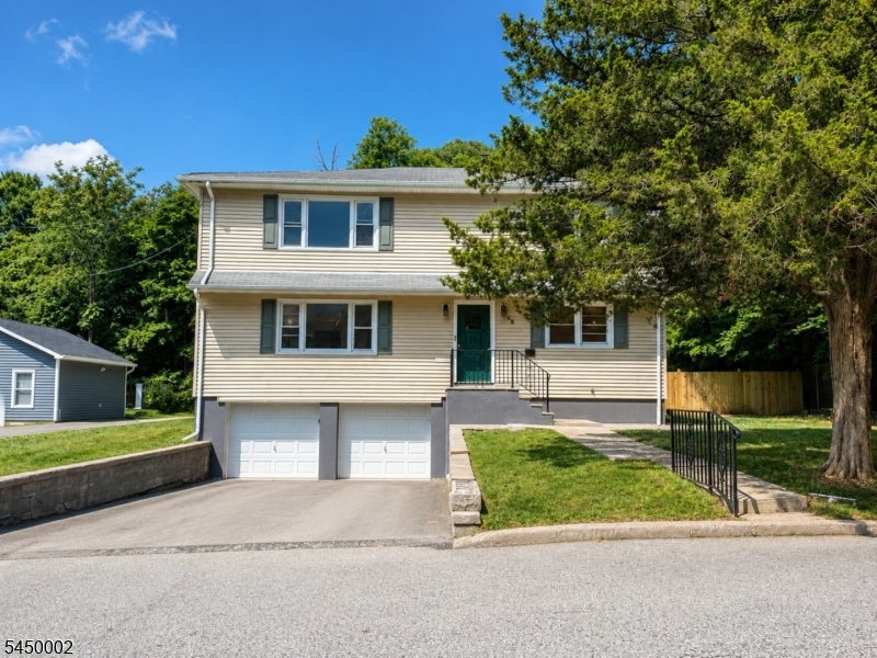 28 Carr St 2