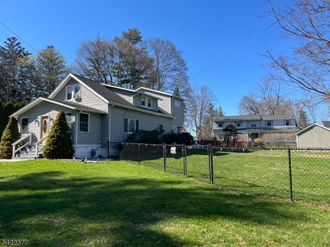 2 Pine St Mount Olive Twp. NJ 07828