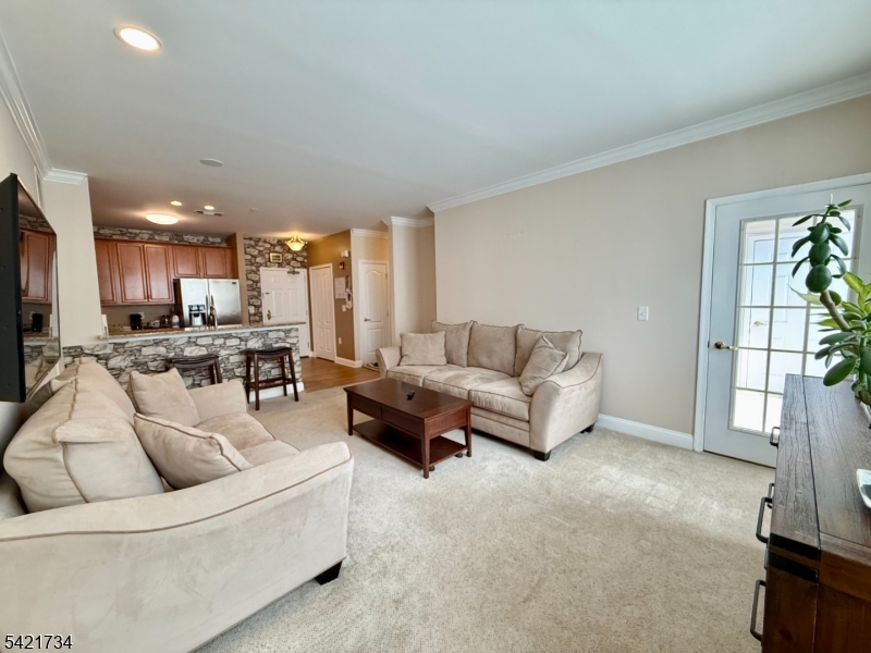 1213 Wharton Ct 1213