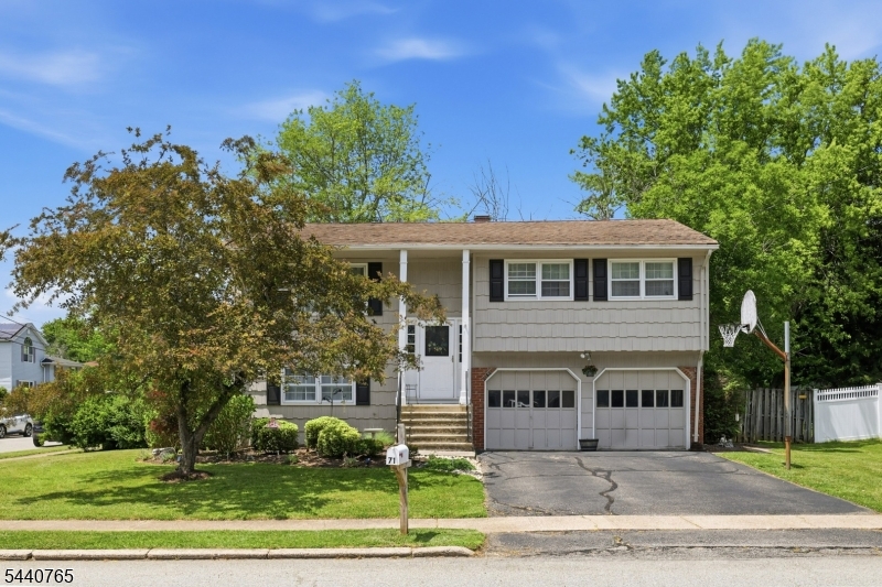 71 Clover Hill Dr