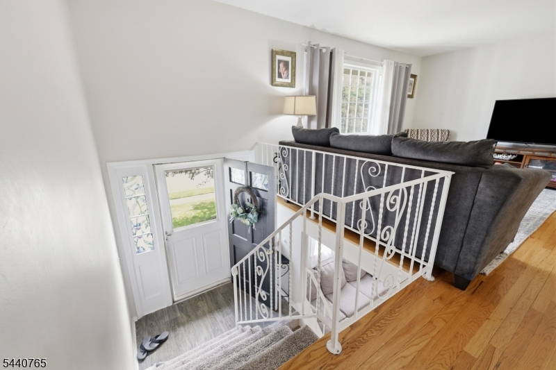 71 Clover Hill Dr