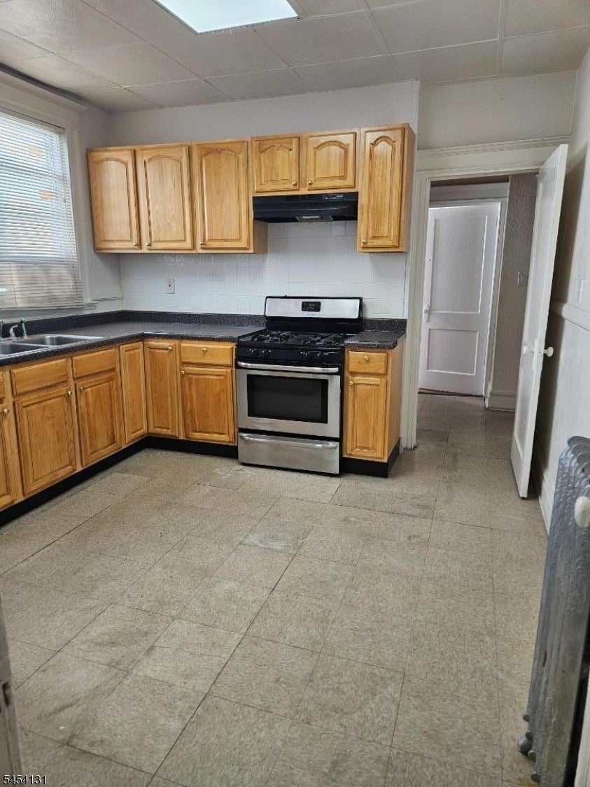 275 S Burnett St 2