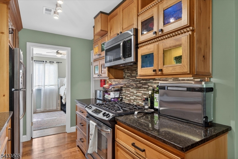 11 Great Gorge Dr 1