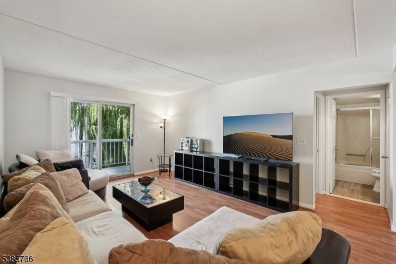 38 Moonachie Rd 116