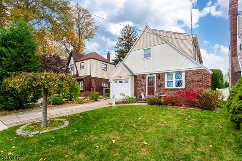 Photo of 16 Sussex Rd, Clifton, NJ 07012 (MLS # 3995217)