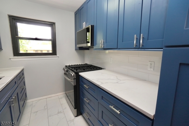 401 Highway22 Bldg2 Unit E E