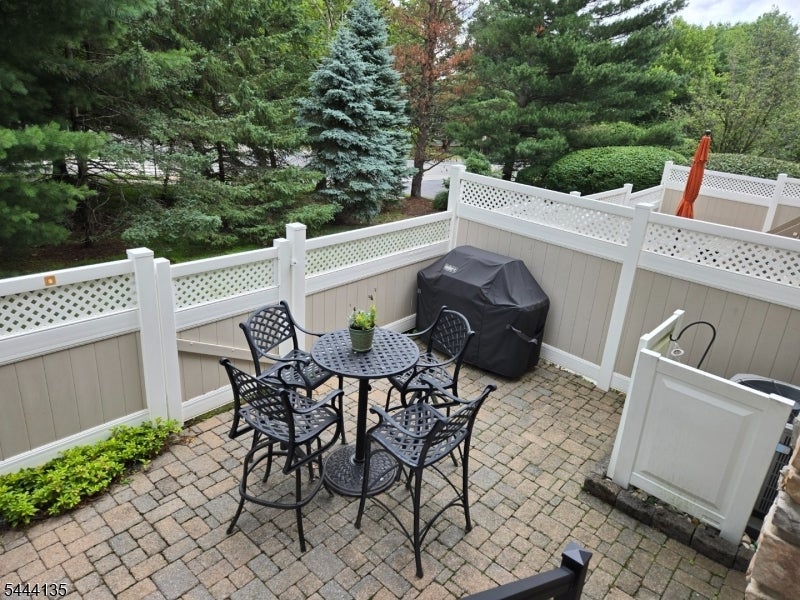 58 Patriot Hill Dr 58