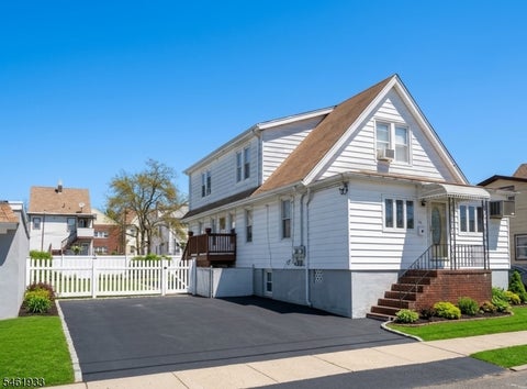 Photo for 90 Rossiter Ave