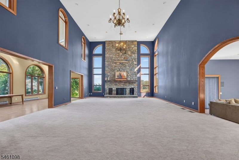 8 Springhill Road