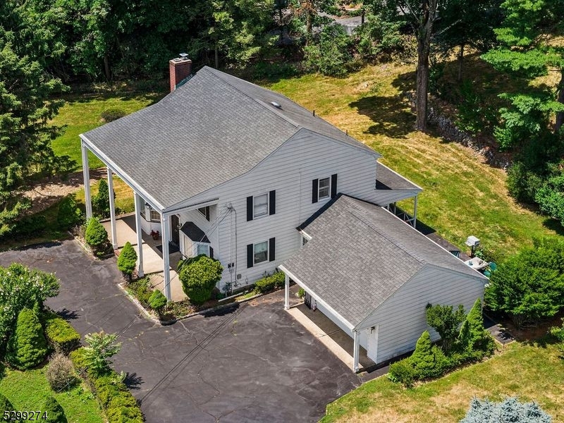 409 High Mountain Rd