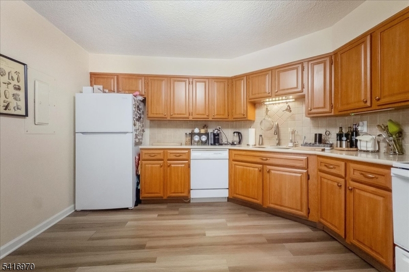 730 Harmon Cove Tower