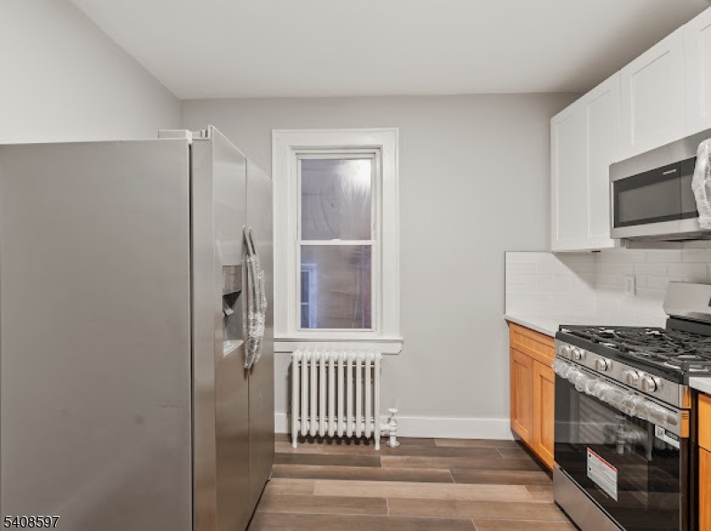 895-901 Port Reading Ave 2