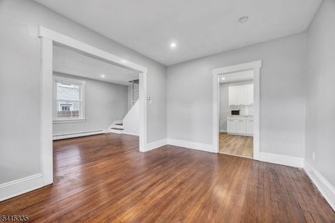 425 Mercer Ave Roselle Boro NJ 07203