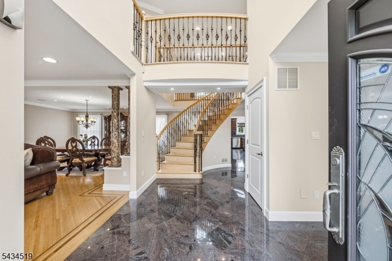 19 FAIRVIEW ROAD