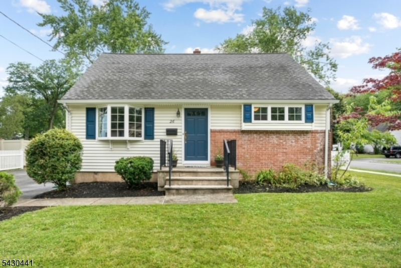 26 Wayne Blvd
